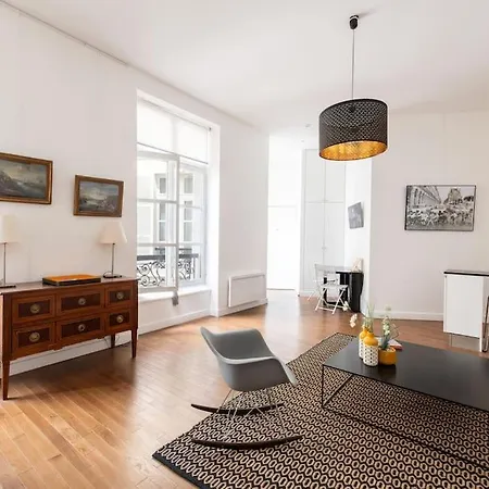 Lafayette - Elegant Near Opera Apartment Paris