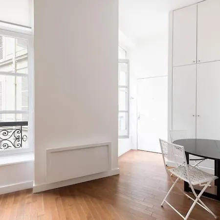 Lafayette - Elegant Near Opera Paris